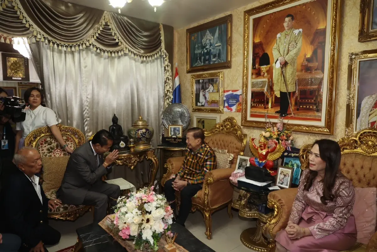 บิ๊กจิ๋ว หวานเจี๊ยบ สุทิน คุมกลาโหมเป็นเรื่องดี