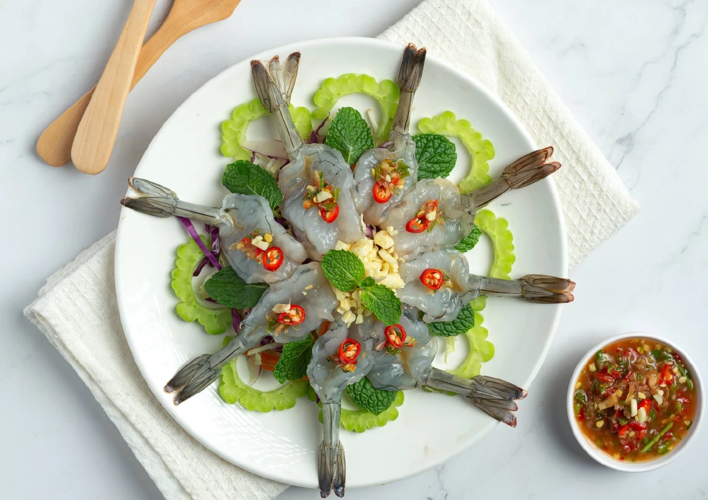 แพทย์เตือนกินของดิบเสี่ยงพยาธิขึ้นตา ย้ำรุนแรงถึงขั้นตาบอดได้