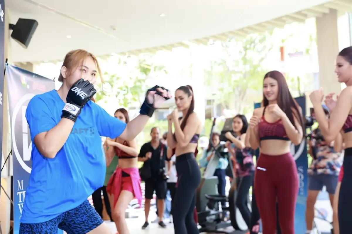 "วันเดอร์เกิร์ล" รับหน้าที่สอนมวยไทยให้สาวงาม Miss Thailand World