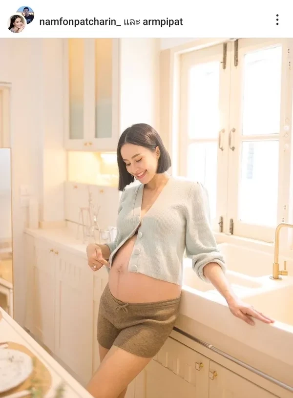 คนบันเทิงร่วมยินดี น้ำฝน-อาร์ม เปิดภาพลูกคนแรก "น้องเวลา" น่ารักน่าชัง