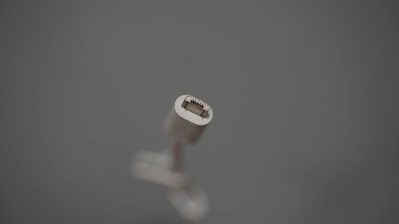 Micro USB