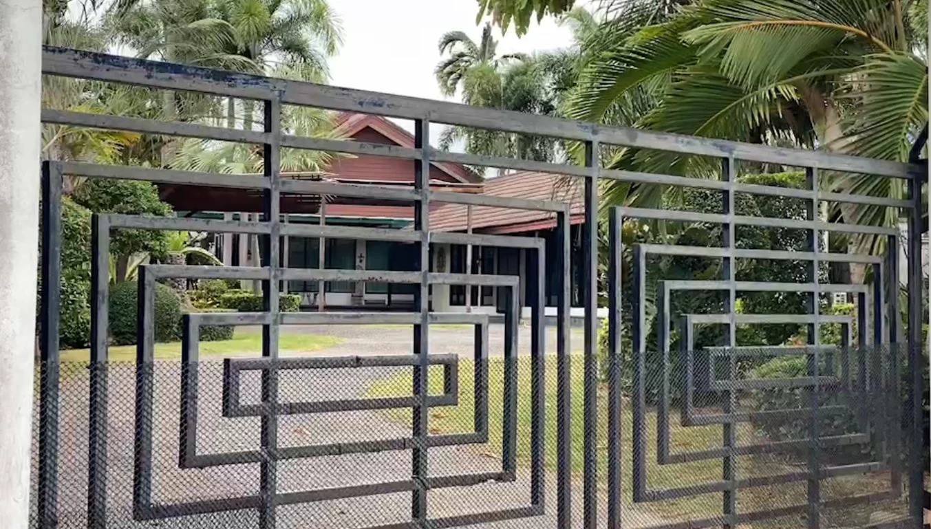 "บ้านแสนสุขพัทยา" เงียบเหงา.! ไร้เงา  "อิทธิพล คุณปลื้ม"