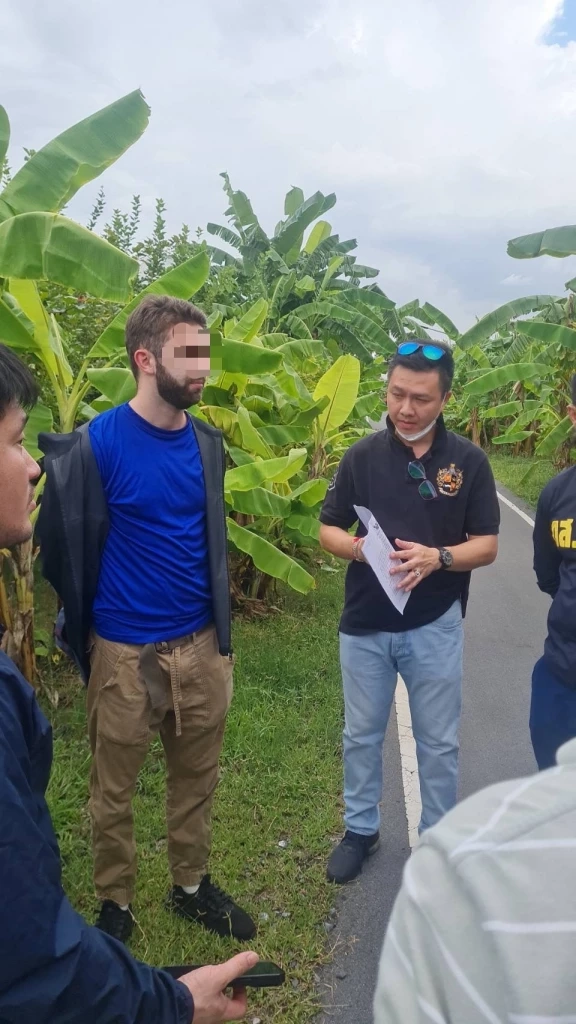 ดส.รวบครูมะกันสอนภาษา พรากผู้เยาว์- อนาจารลูกศิษย์ - อัดคลิปอนาจาร