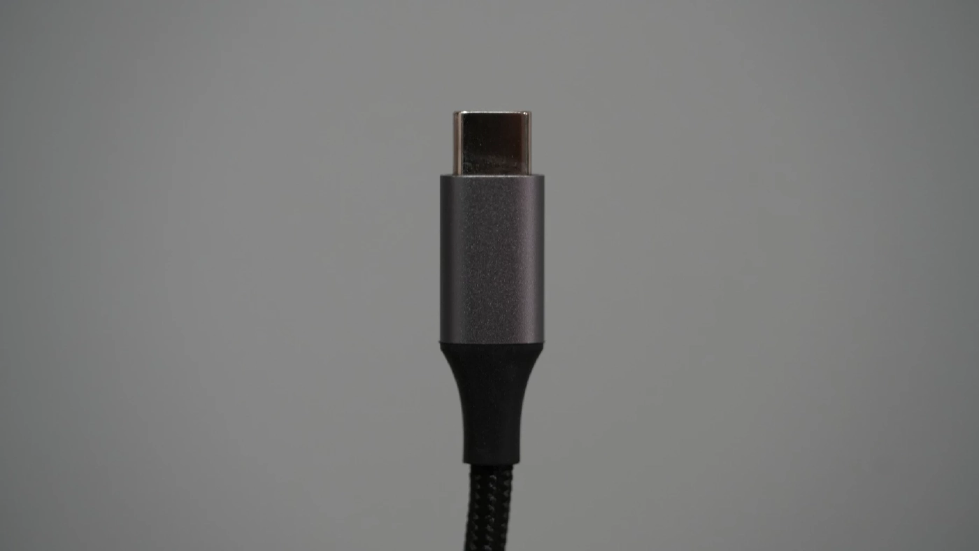 USB Type-C