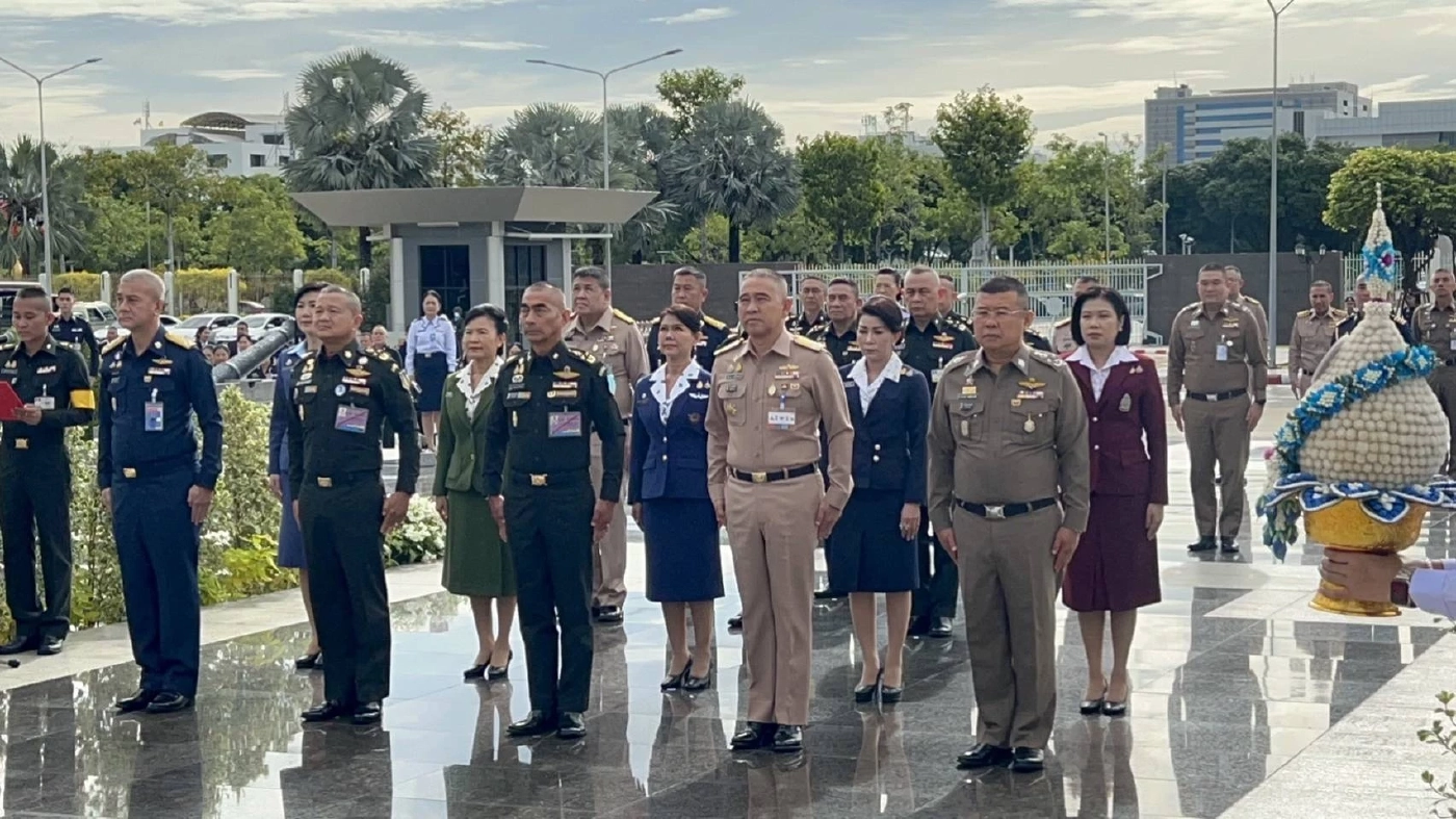 ผบ.เหล่าทัพร่วมประชุมครั้งสุดท้ายก่อนเกษียณ 30 ก.ย.