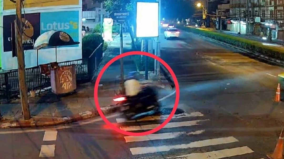 รวบหนุ่มตระเวนกระชากกระเป๋าชาวต่างชาติ อ้างติดพนันออนไลน์เงินไม่พอใช้