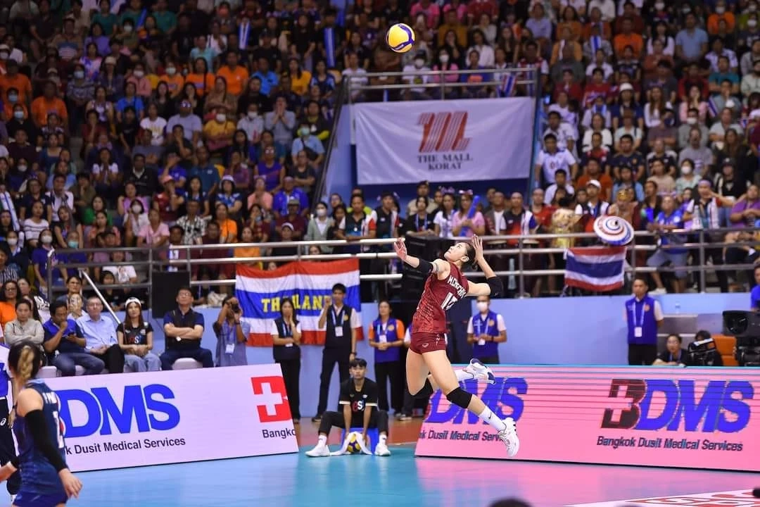 แชร์สนั่น "บุ๋มบิ๋ม" ฟาดชาวเน็ตนักวิจารณ์ ไม่ได้ชนะทีมชุดใหญ่ของ "จีน" 