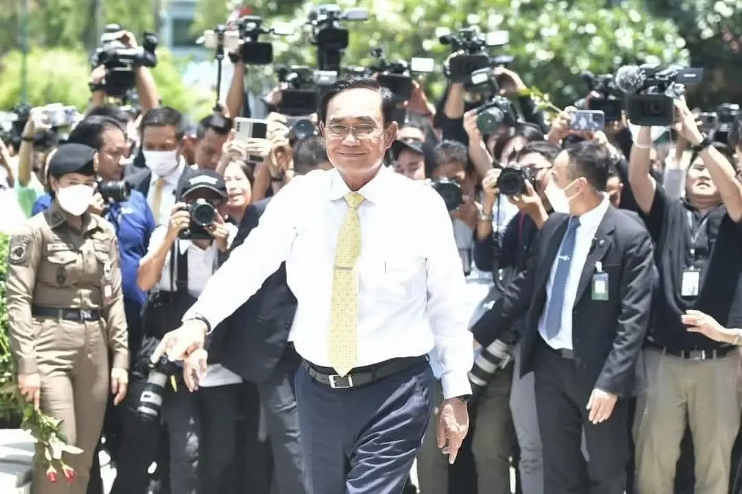 PMOC เปลี่ยนชื่อเพจ หลังนายกฯประยุทธ์หมดวาระ พร้อมติดตามผลงานลุงตู่ต่อไป