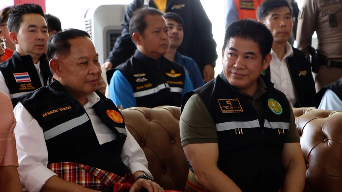 “ธรรมนัส” ควง “เอกราช” ลงพื้นที่ช่วยผู้ประสบภัยน้ำท่วม จ.ขอนแก่น