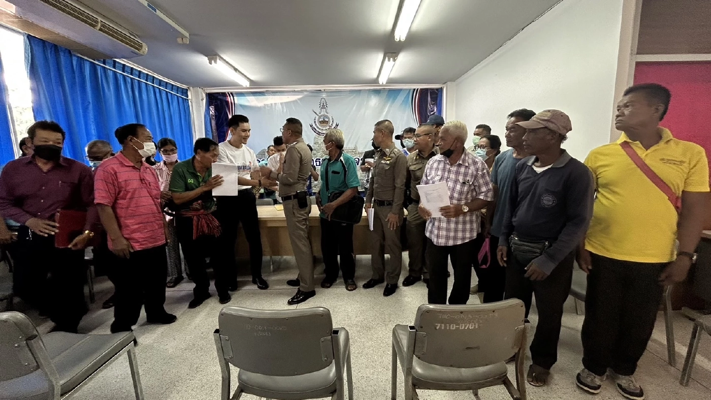 ทนายอั๋น พาผู้เสียหายติดตามคดี "เสี่ยบูรณ์" หลอกเชิดรถ เชื่อมีคนอยู่เบื้องหลัง