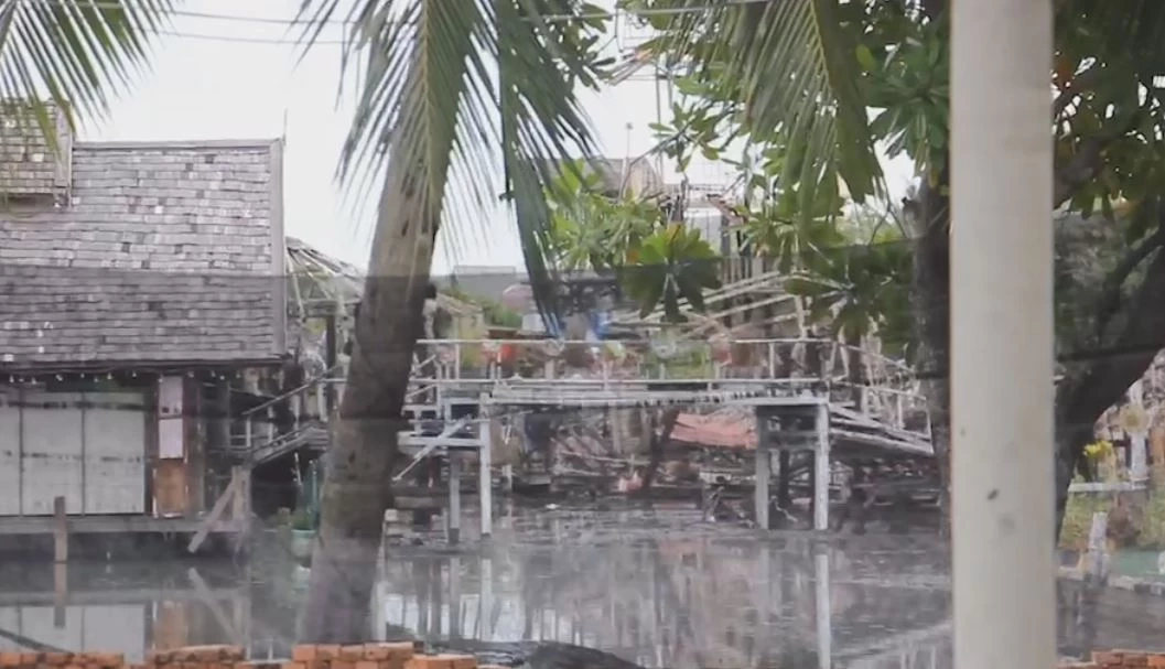 ไฟไหม้ ตลาดน้ำ 4 ภาค พัทยา ประเมินเบื้องต้นเสียหายไม่ต่ำกว่า 50 ล้านบาท