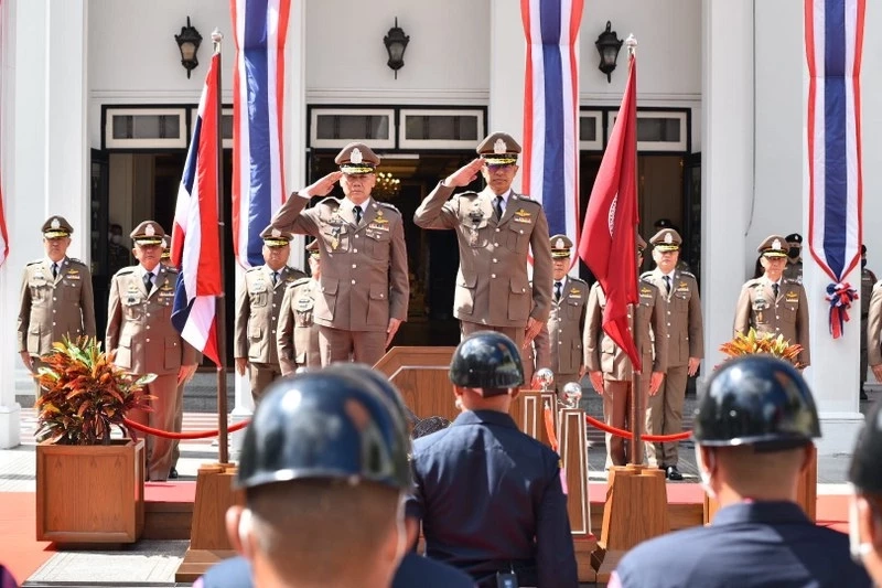 ปฏิรูป ปฏิวัติ ปฏิสังขรณ์ ! 5 ทิศทาง 5 เข็ม มุ่งกิจการตำรวจ