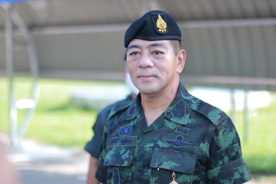 พล.ท.ศานติ ศกุนตนาค แม่ทัพภาคที่ 4