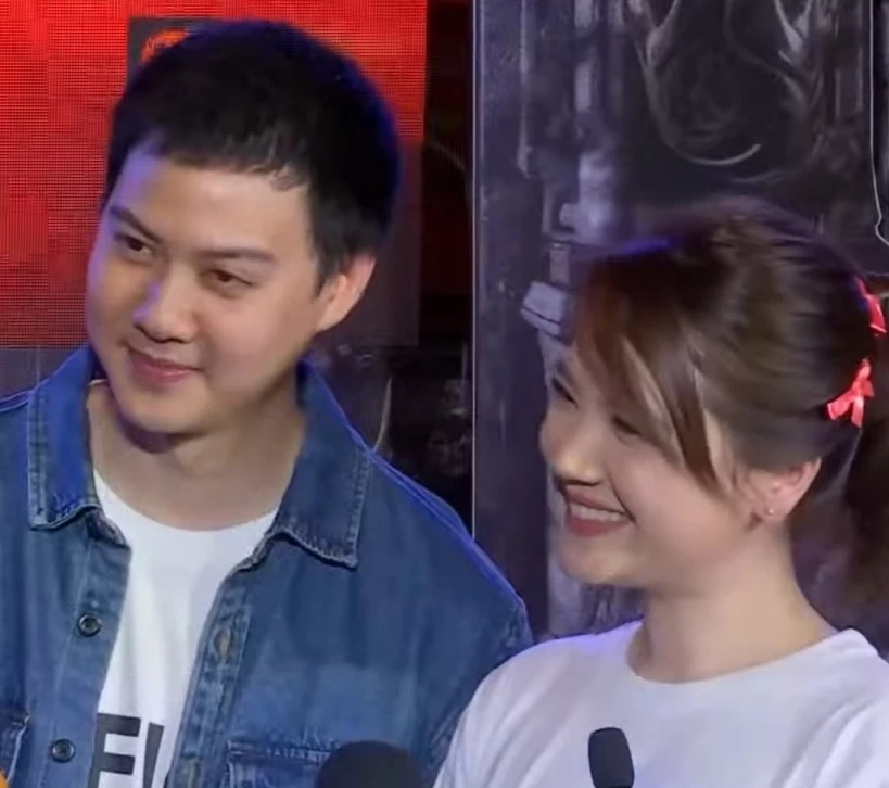 "ต้น อาชว์" เขินหนักเล่าจุดพบรัก "เซน เมจกา" เจอกันได้เพราะแม่สื่อคนนี้