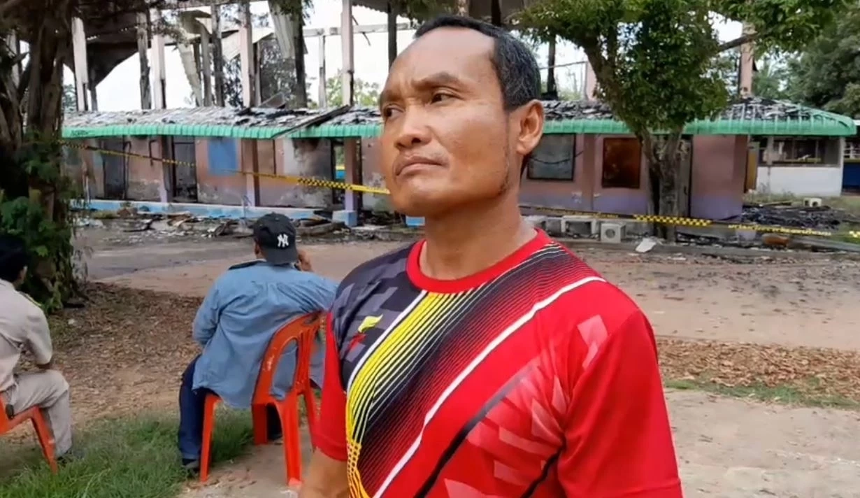 ไฟไหม้อาคารเรียนบ้านโจดกลาง วอดทั้งหลัง เด็กกว่า 100 ชีวิต ไร้ห้องเรียน