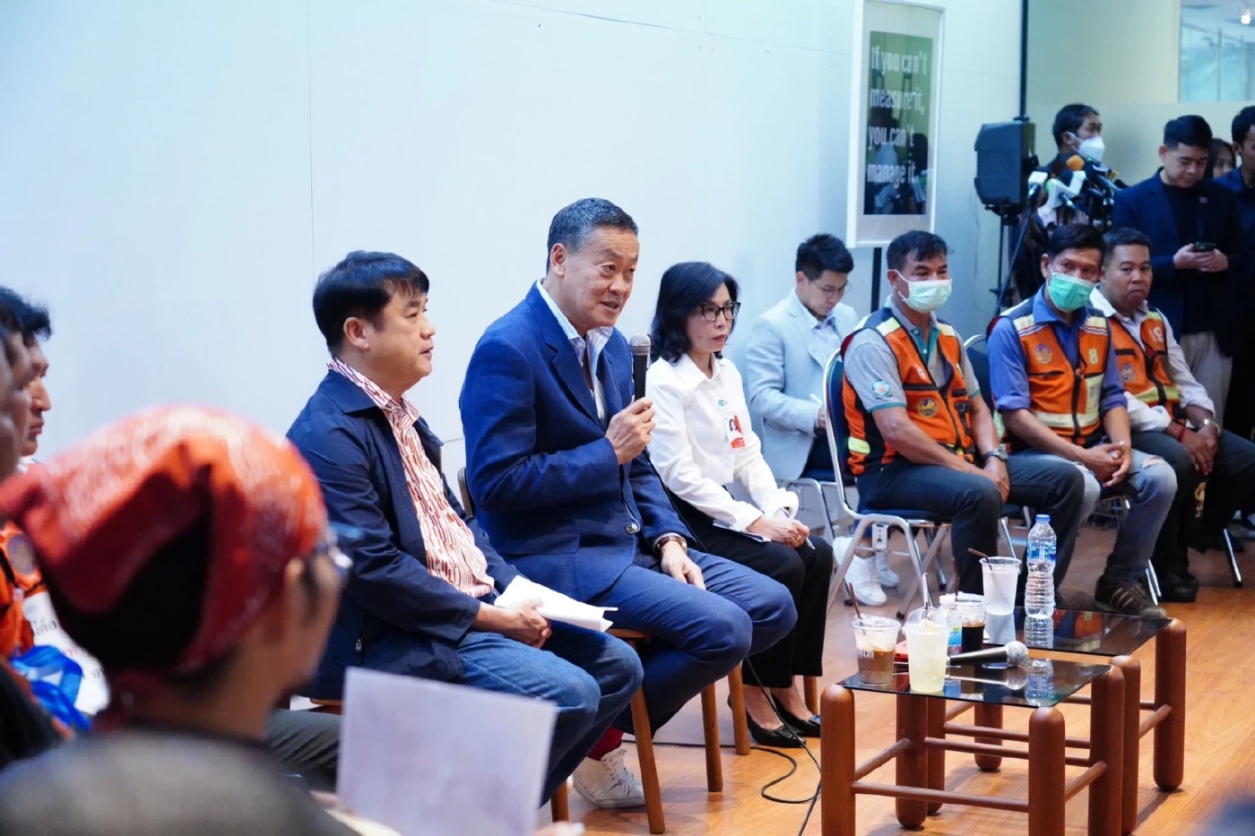 นายกฯ จับเข่าคุยแก้ปัญหาชีวิตกลุ่มวิน-ไรเดอร์ เร่งแก้ปัญหาภายใน 2 เดือน