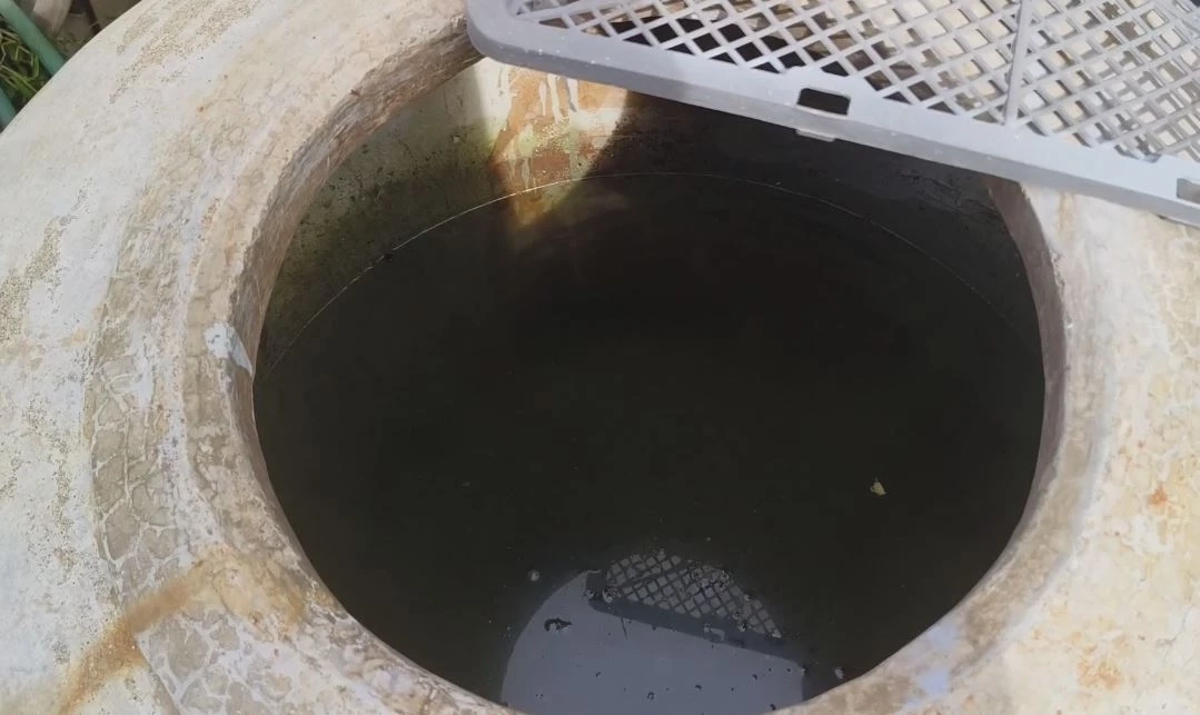 เทศบาลตำบลทัพทัน เร่งฉีดพ่นหมอกควันกำจัดยุงลาย หลังพบผู้ป่วยไข้เลือดออก 2 ราย