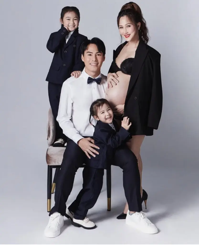 คุณพ่อลูกสาม นาวิน ต้าร์ ปลื้ม น้องไมกี้ ลูกชายมาแล้ว