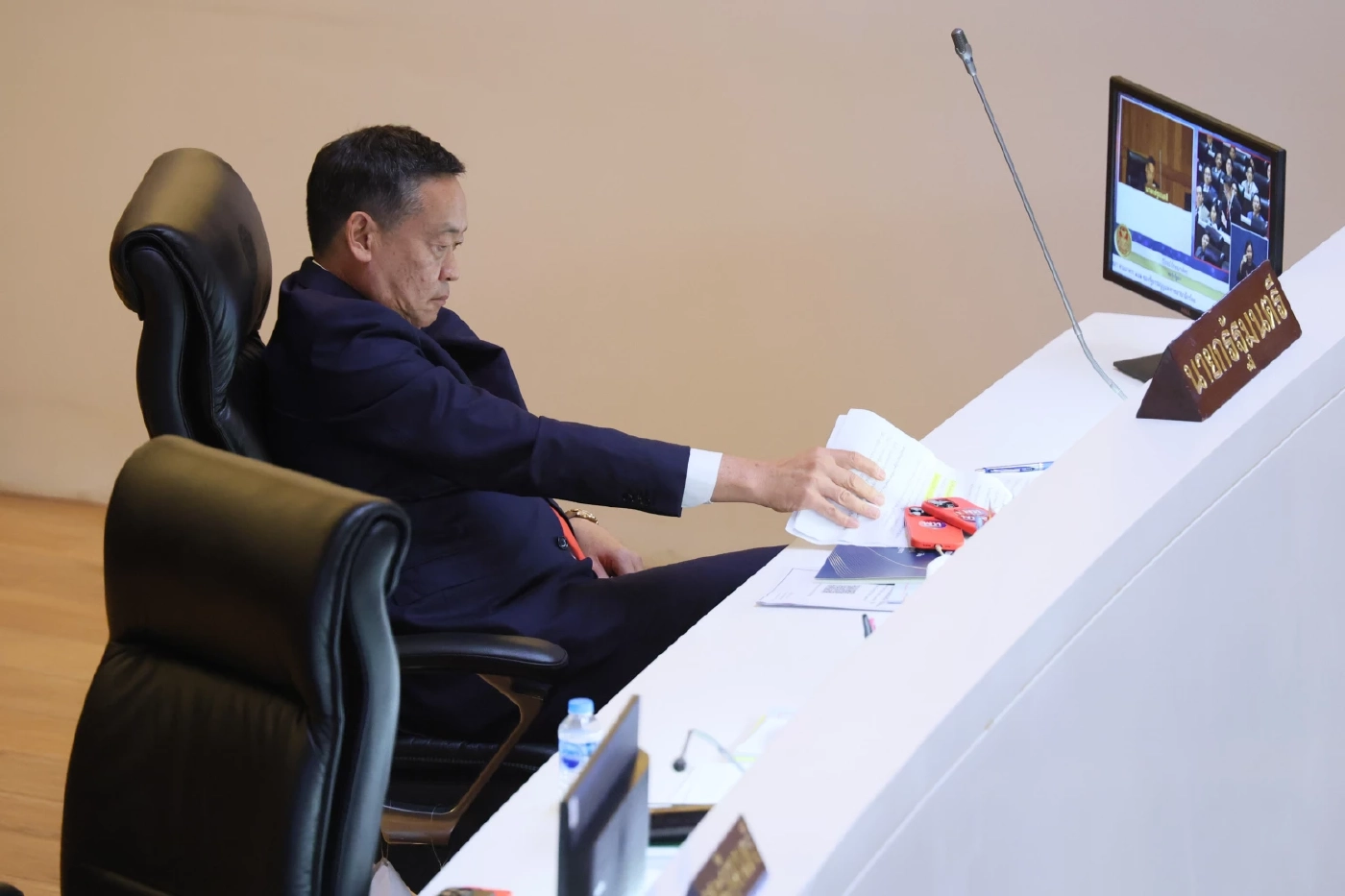 "สรรเพชญ" ซัด รัฐบาลไม่เห็นหัวส่วนท้องถิ่น สวนทางช่วงหาเสียง