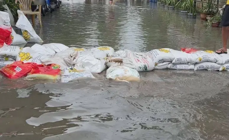 จังหวัดเชียงใหม่ เตือน ปชช.เตรียมรับมืออุทกภัย เนื่องจากยังมีฝนตกต่อเนื่อง