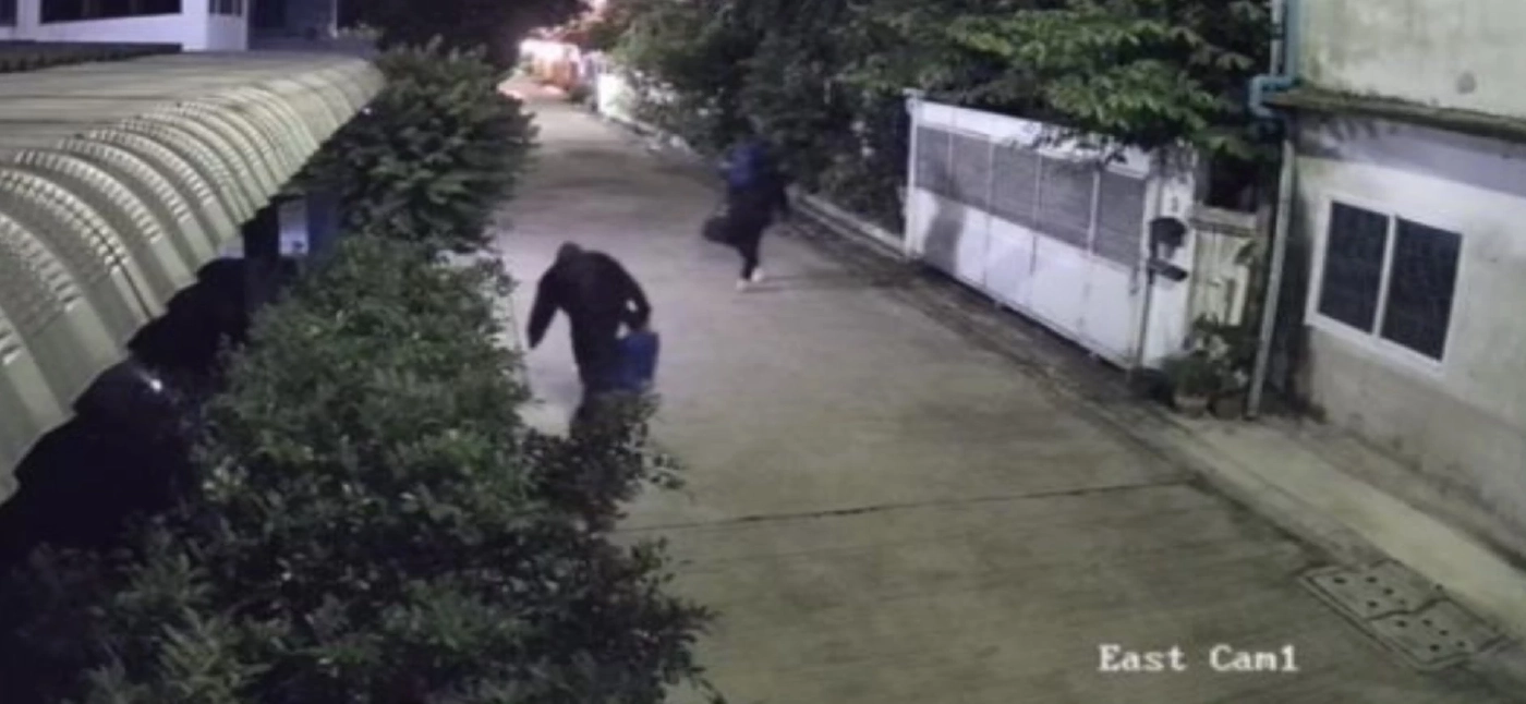 รวบ 2 ไอ้โม่ง ตระเวนลักทรัพย์หมู่บ้านทั่วกรุง หาเงินเที่ยวเตร่