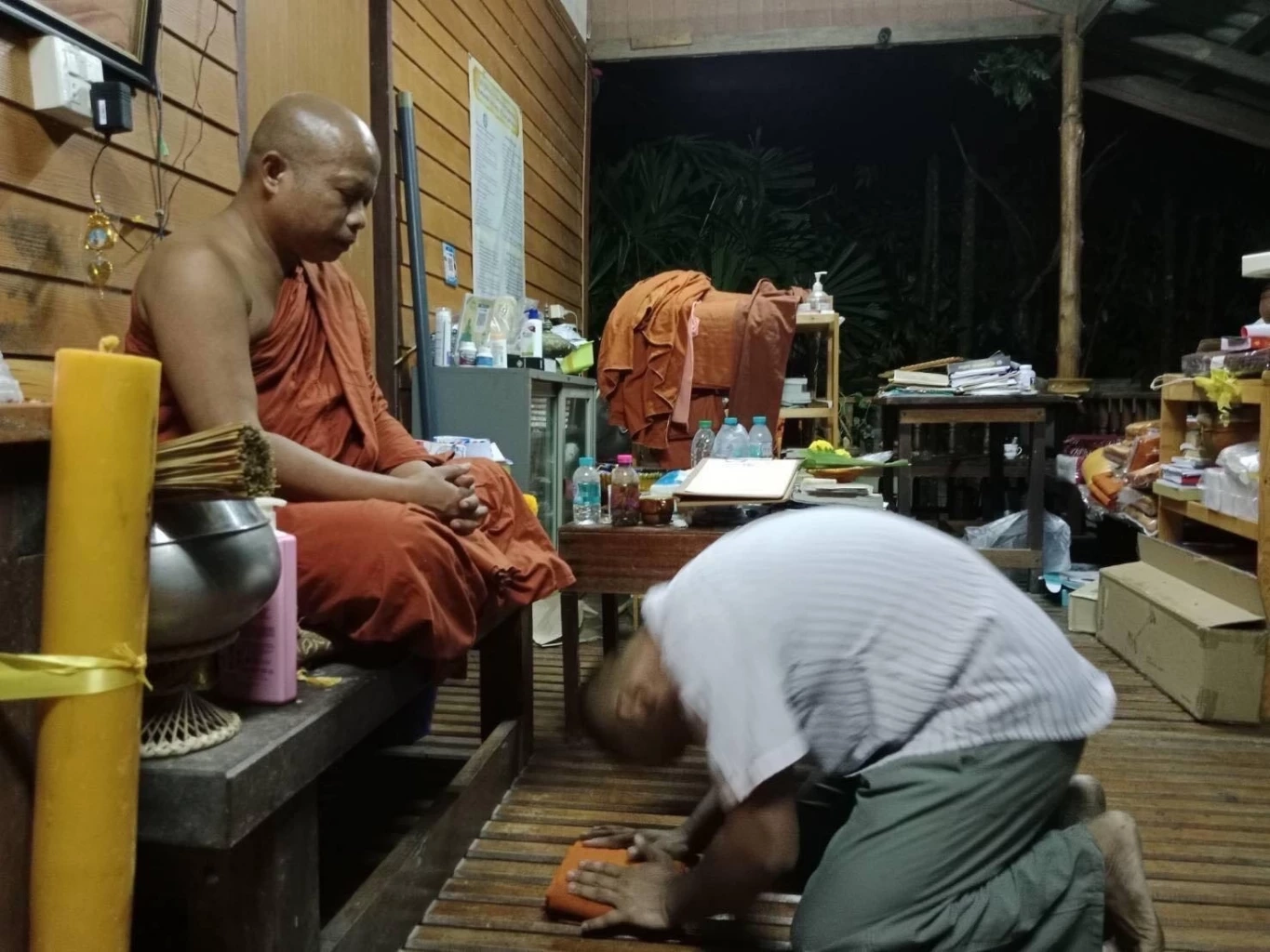 ฉาว! แชทหลุดเจ้าอาวาสเสพยาบ้าฉันบวบย่องเงียบลาสิกขาแล้ว