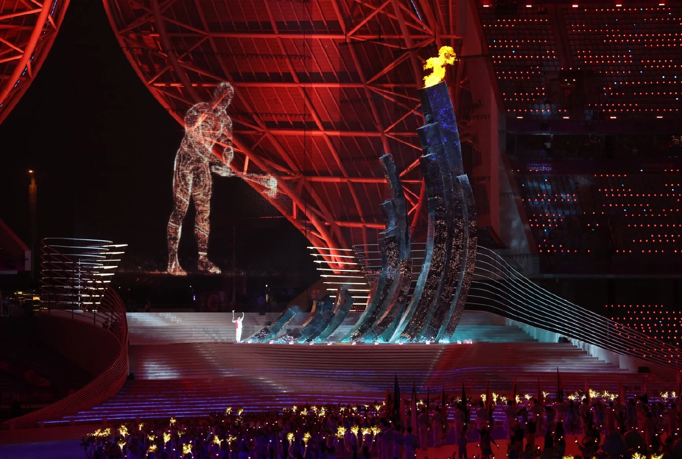 พิธีเปิด “เอเชียนเกมส์” สุดล้ำ ใช้ดิจิทัลจุดคบเพลิง-แสดงพลุ