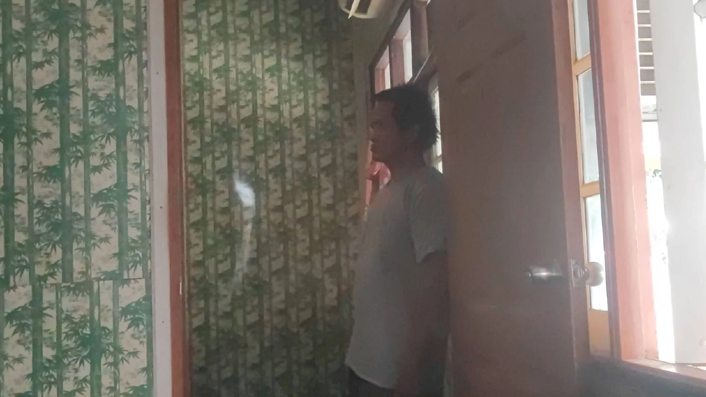 ชายคลั่งยาใช้มีดฟันหัวเพื่อนบ้านเจ็บสาหัส