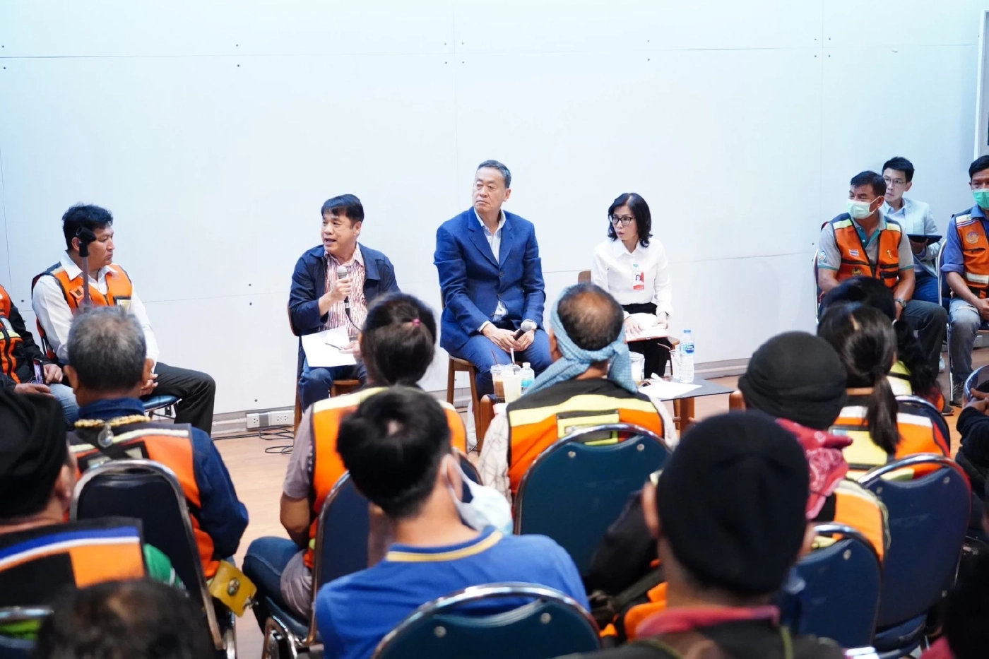 นายกฯ จับเข่าคุยแก้ปัญหาชีวิตกลุ่มวิน-ไรเดอร์ เร่งแก้ปัญหาภายใน 2 เดือน