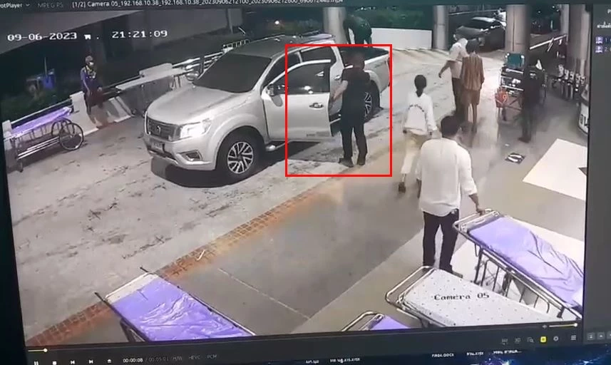 วงจรปิดจับภาพ พ.ต.อ.วชิรา ยาวไทยสงค์ หรือ ผกก.เบิ้ม ช่วยพาลูกน้องส่งโรงพยาบาล