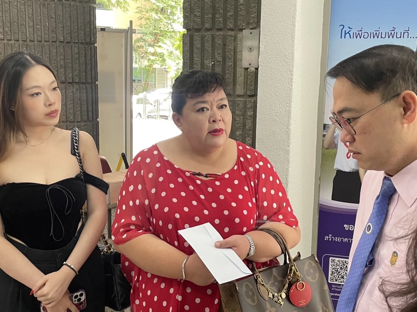 อิ๋งอ้อย สิทธิวดี ฟาดอดีตพี่เขย หลังโดนฟ้องทวงหนี้ แน่จริงเปิดหลักฐานมา!