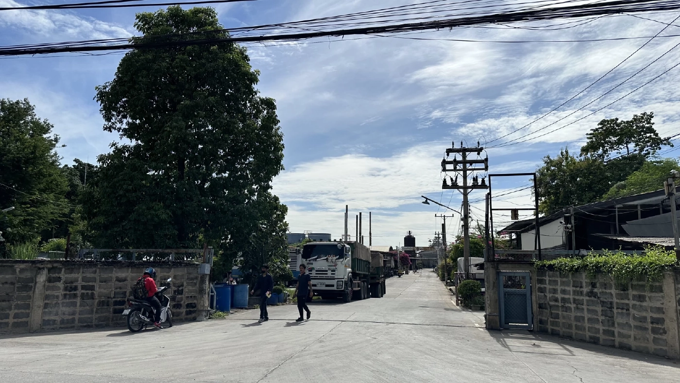 ชาวบ้านสุดทน โรงงานกระดาษปล่อย "น้ำเสีย" ลงแม่น้ำ ร้องเรียนแล้วไร้ผล