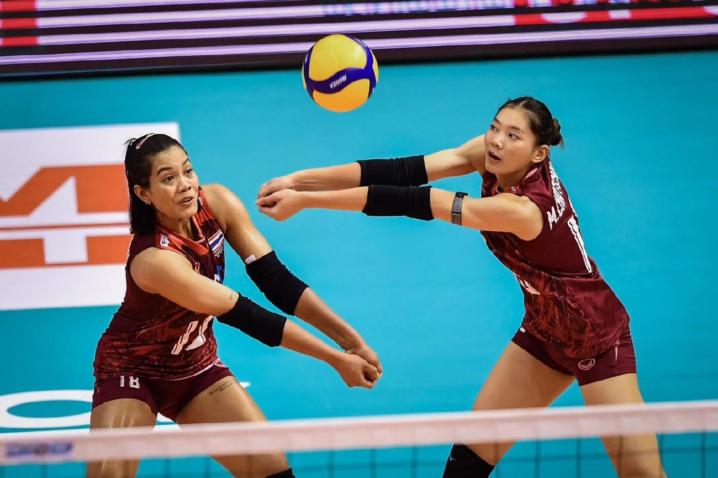 สุดยอด! "วอลเลย์บอลหญิงทีมชาติไทย" บดเอาชนะสาวจีน คว้าแชมป์เอเชียสมัยที่ 3