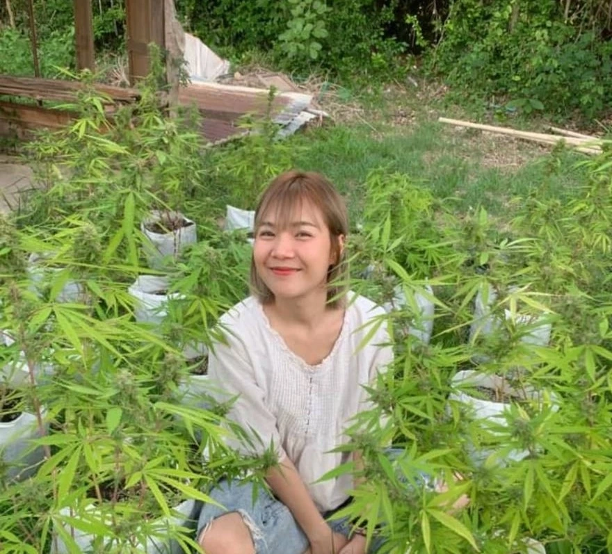 เปิดวาร์ปแฟน ต้องเต ผู้กำกับฯ สัปเหร่อ บอกรักกันทุกวันด้วยประโยคนี้?