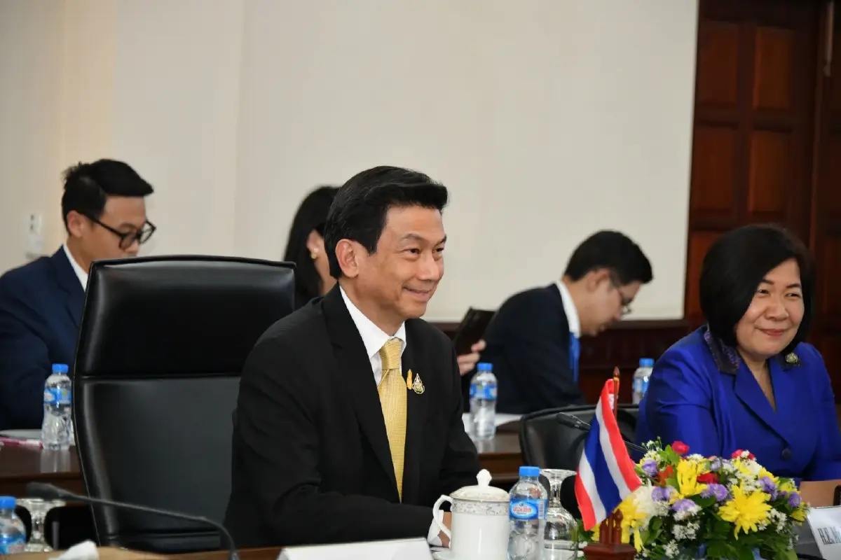 "ปานปรีย์" เผย ผลหารือทวิภาคี หลังเยือนสปป.ลาว อย่างเป็นทางการ