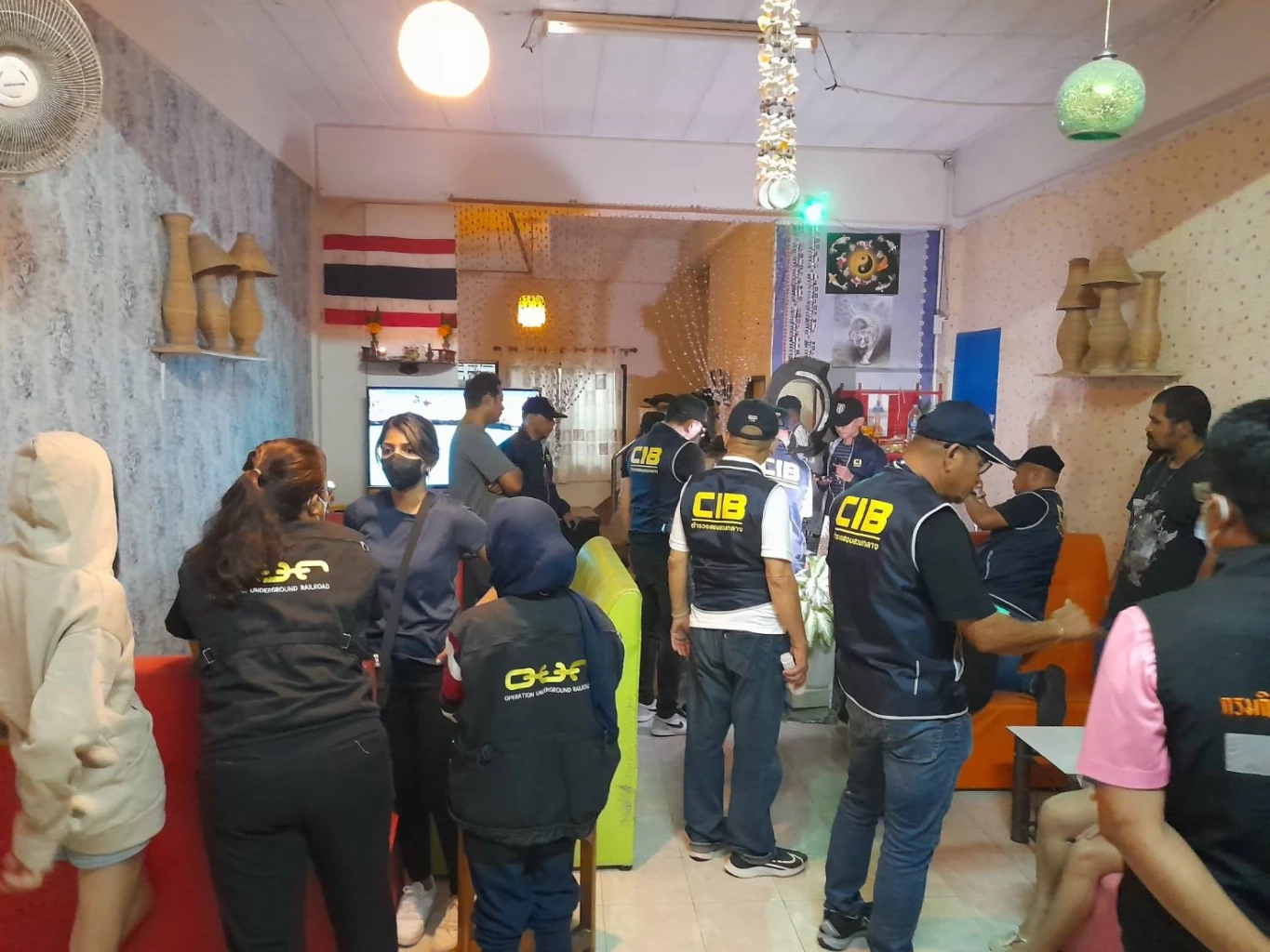 บุกสปาแฝงค้ากาม ทุ่งสง รวบเจ้าของร้านลวงหลานสาววัย 16 ขายบริการทางเพศ