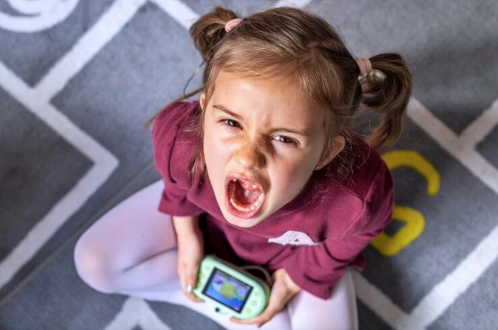 ตอบปัญหาหนักใจพ่อแม่ ทำอย่างไรเมื่อลูกเครียด?