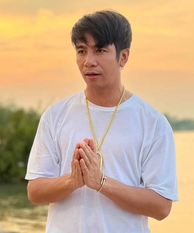 ก้อง ห้วยไร่ ส่งโพสต์เศร้า ทำแฟนคลับน้ำตาซึม สูญเสียคุณตาที่รักยิ่งตลอดกาล