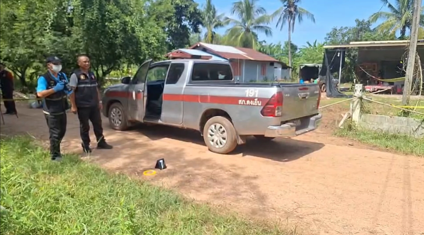 สลดลูกเทวดาหลอนยาฆ่าแม่ไม่หนำใจบุกทำร้ายเพื่อนแจ้งตำรวจโดนยิงดับ