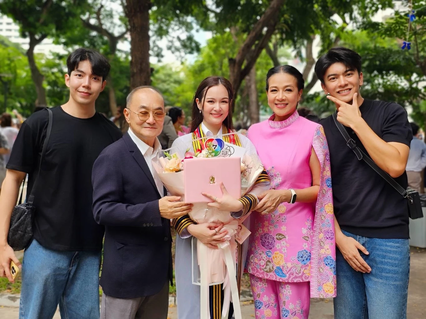 กบ ปภัสรา ปลื้ม น้องเหนือ ดิสรยา เรียนจบ แถมตามรอยเข้าวงการบันเทิง