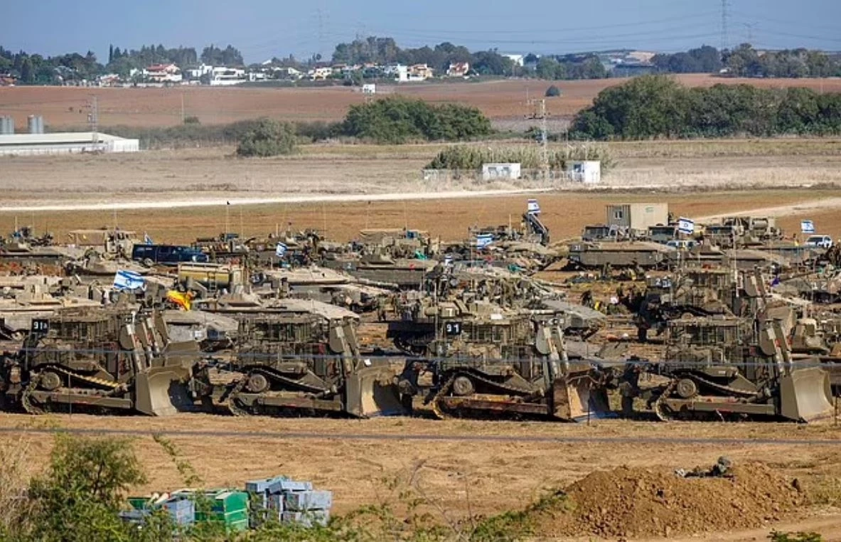 อิสราเอลเตรียมส่งบูลโดเซอร์ "เทดดี แบร์" บุกรังฮามาส