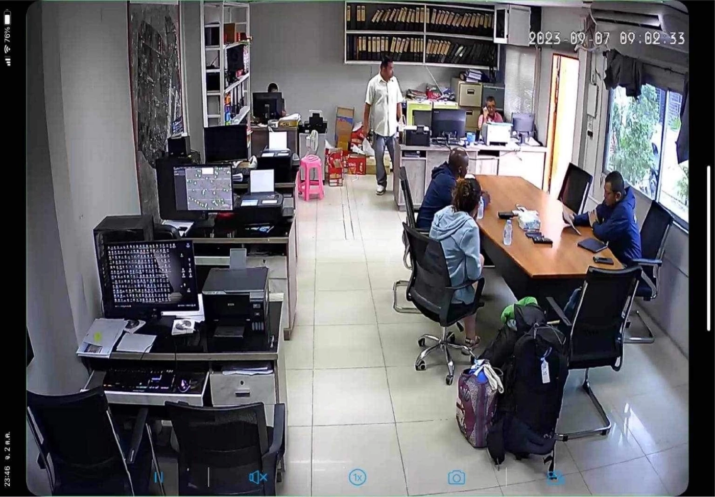 นทท.สเปน ขอบคุณ "สน.ดอนเมือง" ช่วยตามหากระเป๋า ชมตำรวจไทยดีที่สุดในโลก