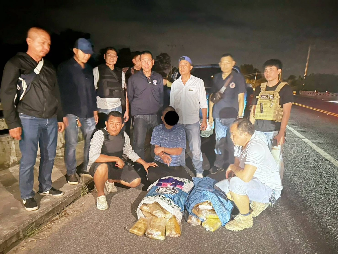 ตำรวจภาค4 สกัดยาบ้าเกือบ 9 แสนเม็ด ผ่านร้อยเอ็ดเข้าพื้นที่ชั้นใน 