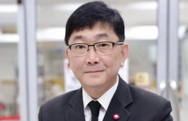 นายโกศลวัฒน์ อินทุจันทร์ยง อธ.อัยการ สคช. 