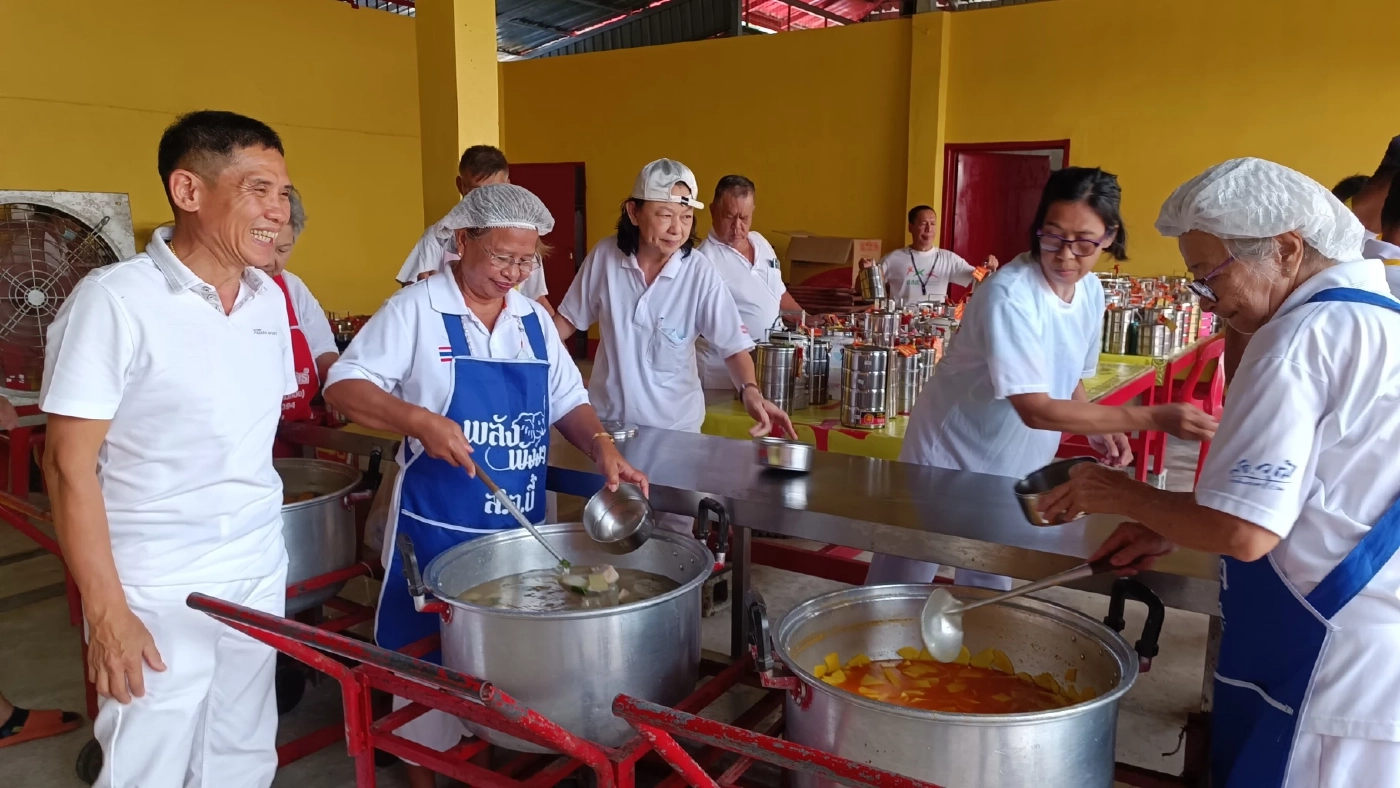 แห่ไหว้ขอพร "ศาลเจ้าแม่ม่าจ้อโป๋" เสริมสิริมงคล ช่วงเทศกาลถือศีลกินผัก