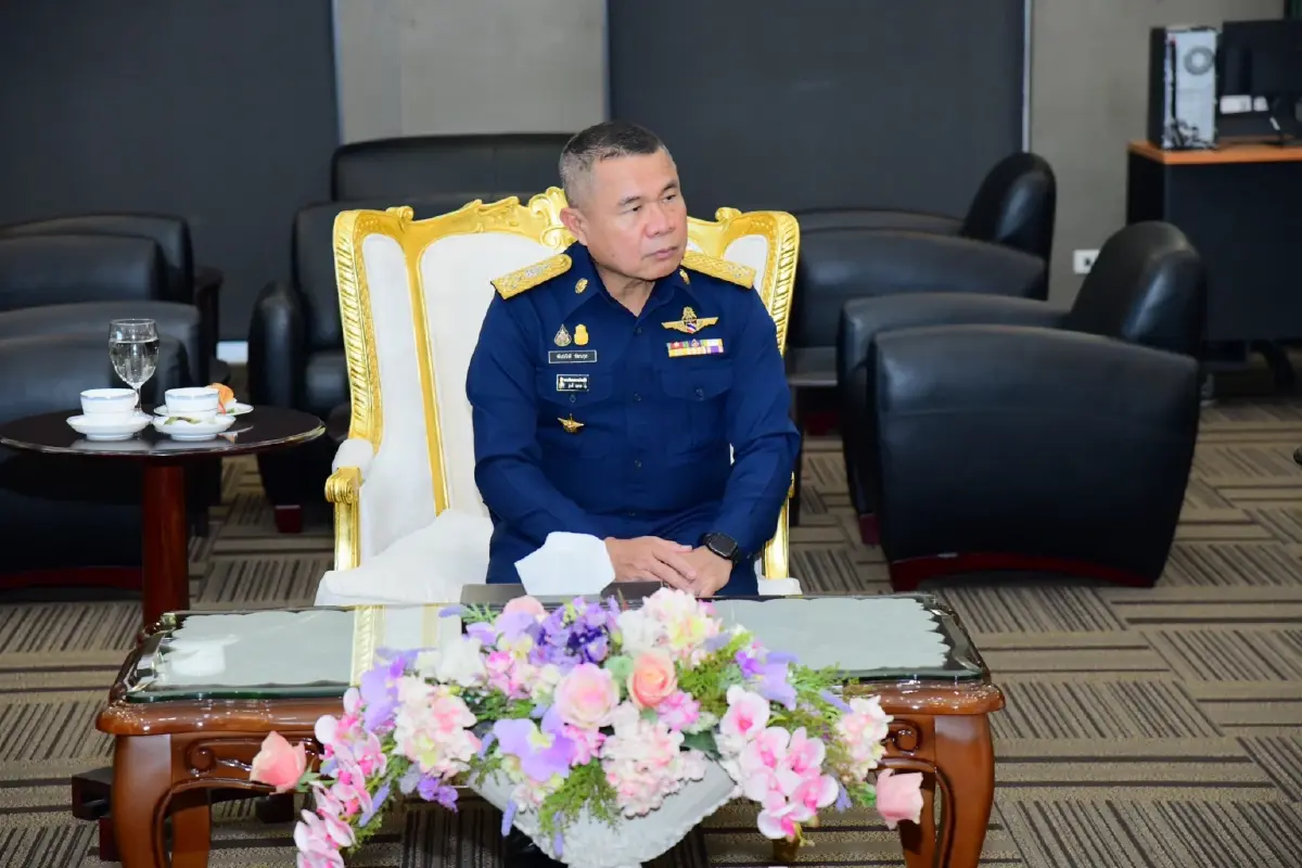 ทอ.จัดเครื่องบิน C-130 เคลื่อนย้ายศพ จุฬาราชมนตรี ไปทำพิธีตามศาสนาที่สงขลา