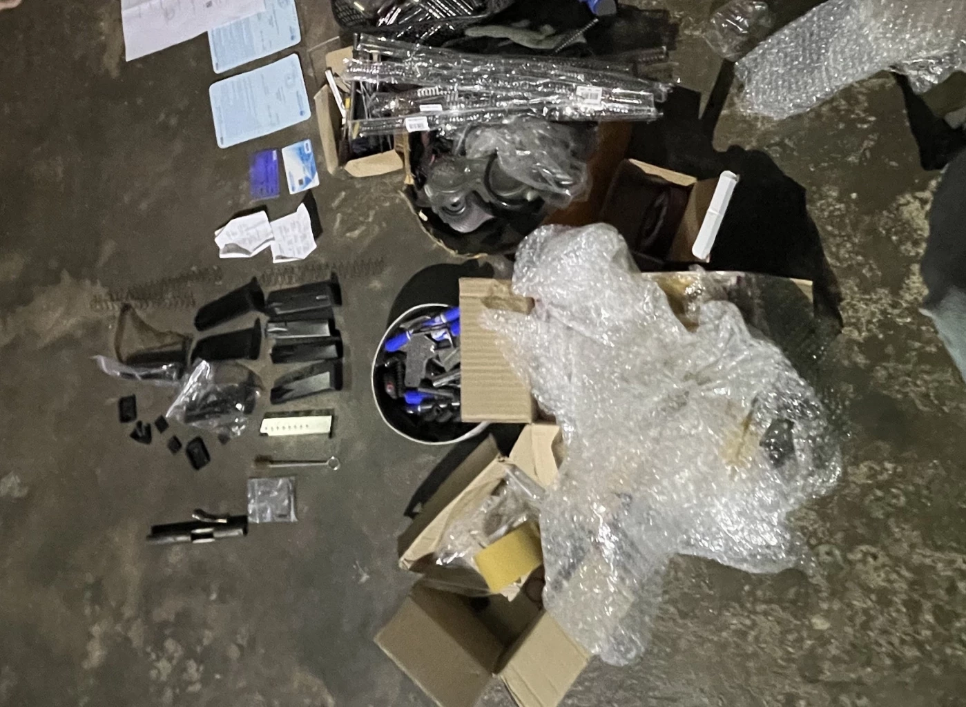 จับแล้ว พ่อค้าขายปืนออนไลน์ ให้เด็ก 14 ใช้ก่อเหตุสยามพารากอน