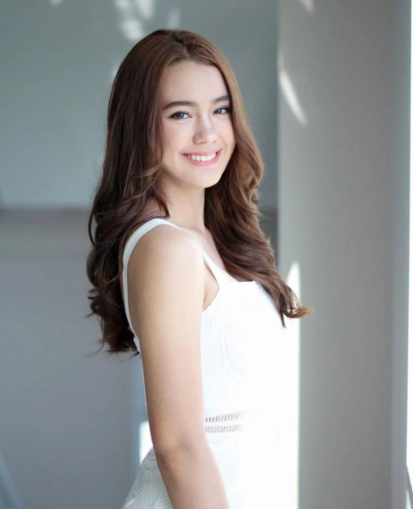 เปิดวาร์ป เดนิส เจลีลชา เจ้าของบทบาท หยาด ธี่หยด  