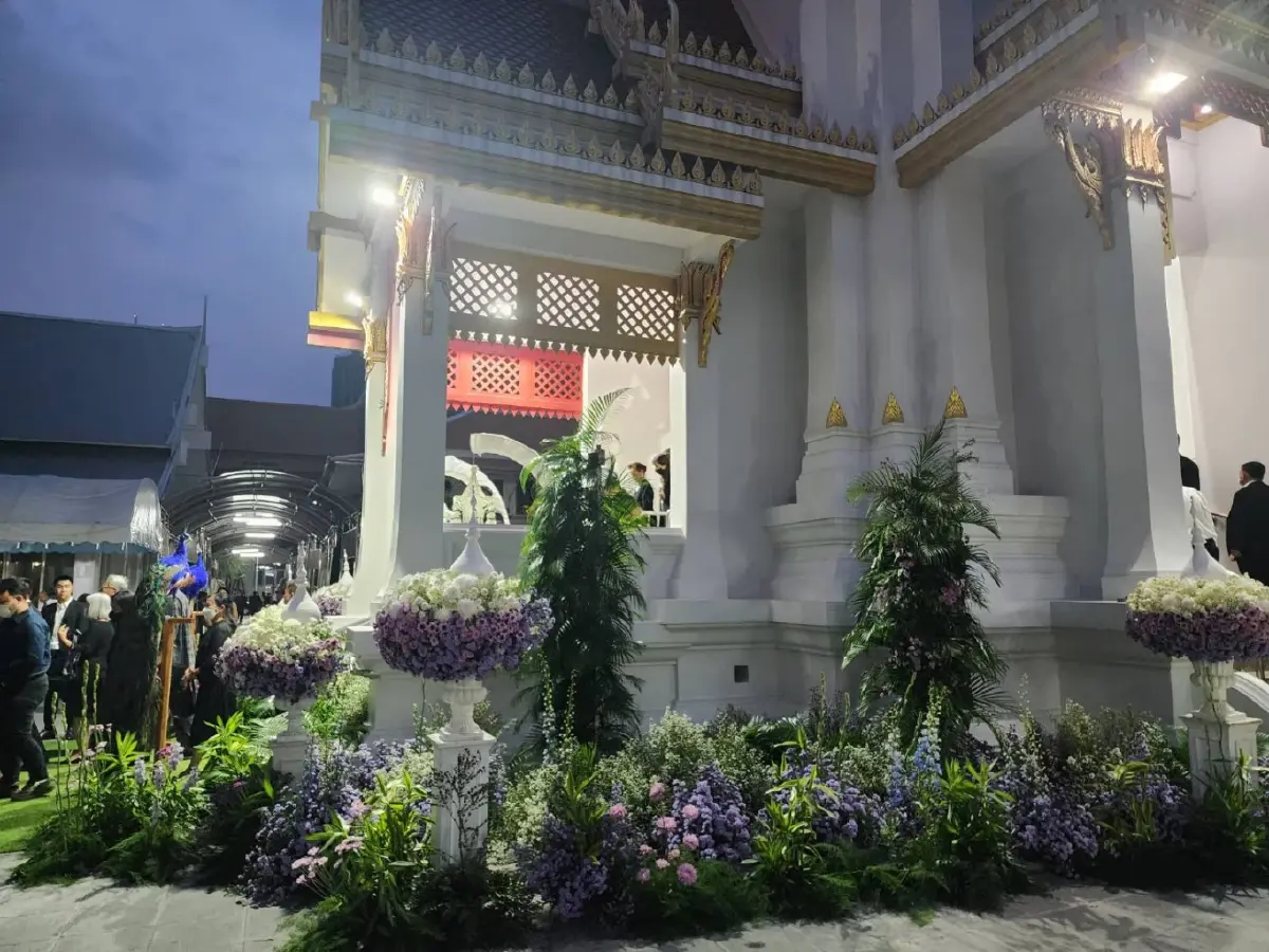 “ไฮโซแม็ก ธนันท์วรุตม์ ” สูญเสียคุณแม่บุญธรรม เผาของสุดรัก 4 ล้านไปพร้อมร่าง