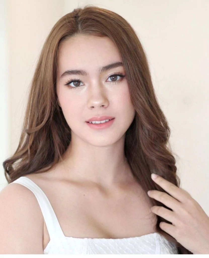 เปิดวาร์ป เดนิส เจลีลชา เจ้าของบทบาท หยาด ธี่หยด  